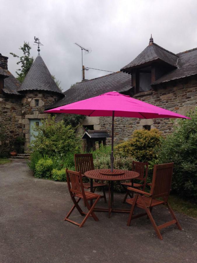 Le Petit Chateau Noyal-Pontivy Ngoại thất bức ảnh